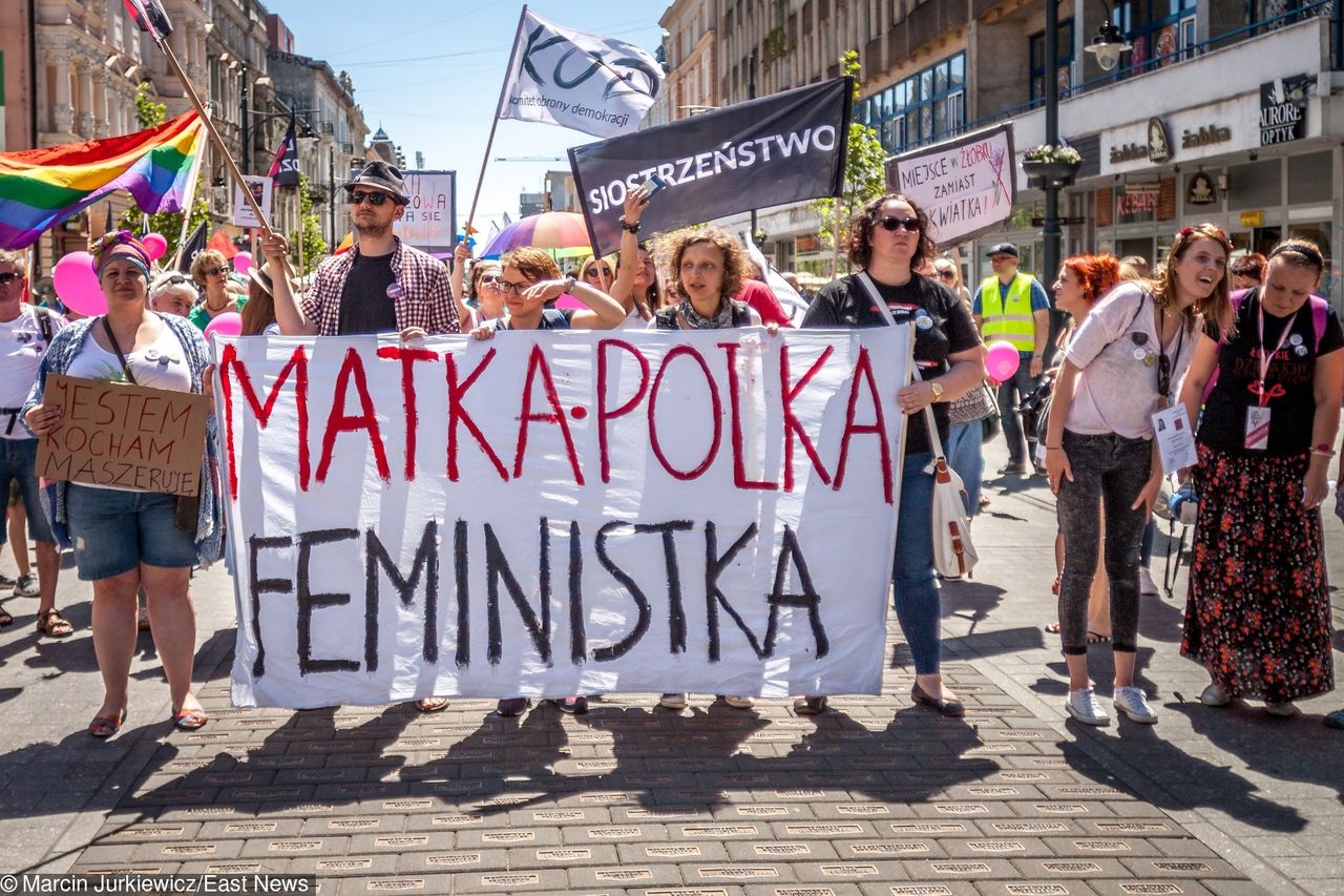 Wolność, którą zabrało mi równouprawnienie, czyli luksus bycia matką