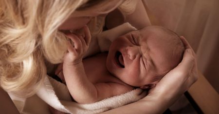 Bobasa nikt nie pytał, czy tego chce. Urodził się uzależniony od narkotyków