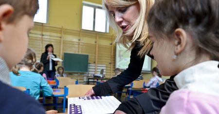 MEN zrobi nauczycielom egzamin? "Lepiej podnieście nam pensje"