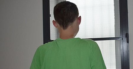 Ukradł czekoladę i napój. Grozi mu 10 lat