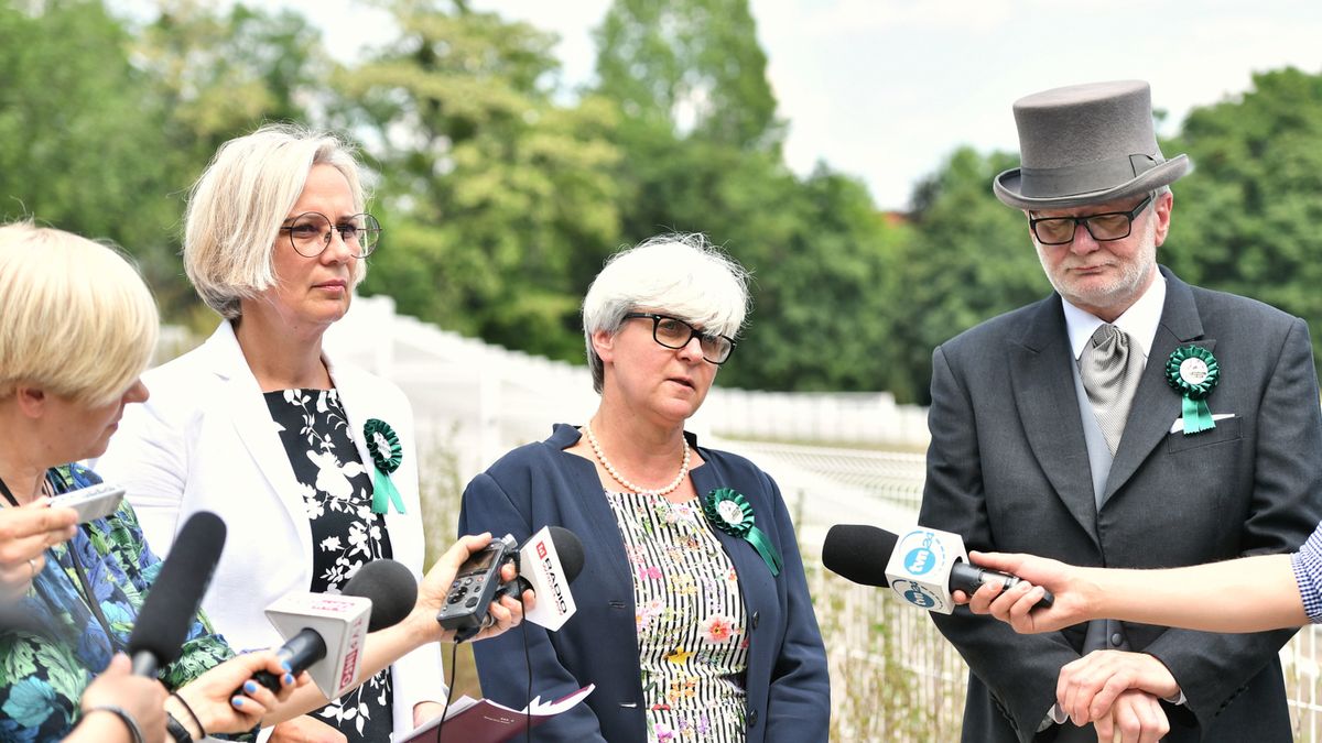 Joanna Kluzik-Rostkowska i Dorota Niedziela alarmują przed upadkiem polskich stadnin.