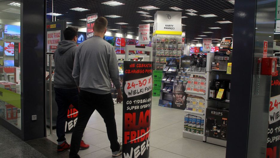 Tzw. shopping już wkrótce przestanie być ulubioną niedzielną rozrywką Polaków.