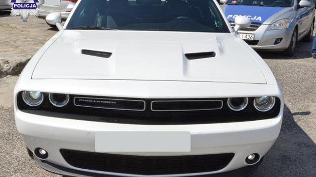 Dodge Challenger został odnaleziony. Sukces polskiej policji