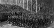 Nazistowscy żołnierze w rosyjskim kalendarzu rocznicowym