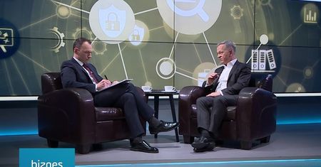 Cyfryzacja zmienia rynek pracy. "Ludzie będą oczekiwali pracy. Będzie nagrodą i nobilitacją"