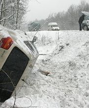 Na drogach ślisko i niebezpiecznie