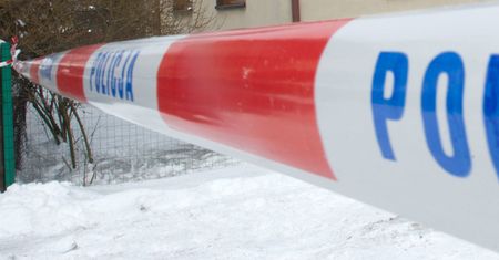 Rodzinna tragedia w Bielsku-Białej. Matka nie żyje, roczne dziecko w szpitalu