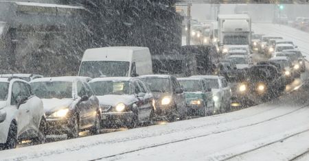 Najgorsza pogoda dla kierowców. Ostrzeżenia dla ośmiu województw