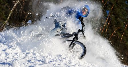 Akcesoria dla rowerzysty. Warto wziąć je pod uwagę