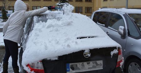 Śnieżyce nad Polską. Ostrzeżenia dla 10 województw