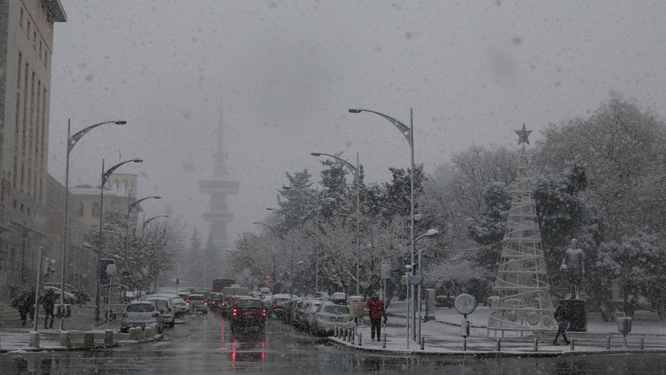 Grecja: zima zaatakowała - trudne warunki w całym kraju (na zdjęciu centrum Salonik)