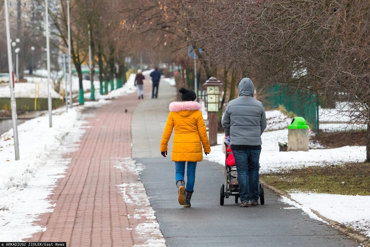 Pieniądze dzielą Polaków. Prawie co piąty stale spiera się o wydatki