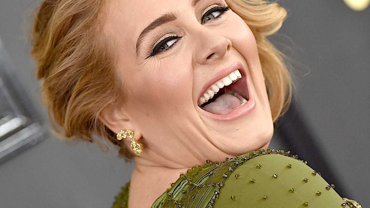 Adele już bez męża dała niezłego czadu na swoich 31 urodzinach! Takiej imprezki nie miała nawet Madonna! Są zdjęcia