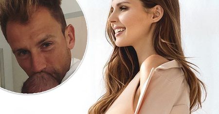 Magdalena Bieńkowska urodziła. Na pierwszym zdjęciu z córeczką dumny Łukasz Kubot
