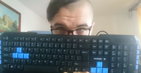 Sprzęt tylko dla gracza w dobrej cenie? Recenzujemy klawiaturę z Biedronki