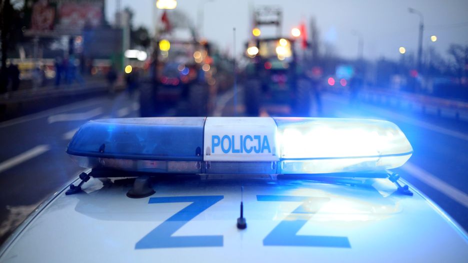 Po godz. 7 na moście Łazienkowskim zderzyło się kilka samochodów, są utrudnienia