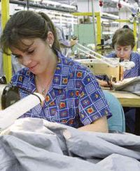 Płaszcze z Próchnika będą "made in China"