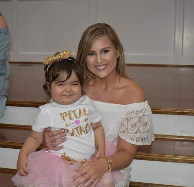 Skye i jej dawczyni Hayden