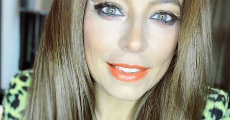 Anna Mucha pokazała się bez makijażu. W domowej wersji wygląda jak dziewczynka