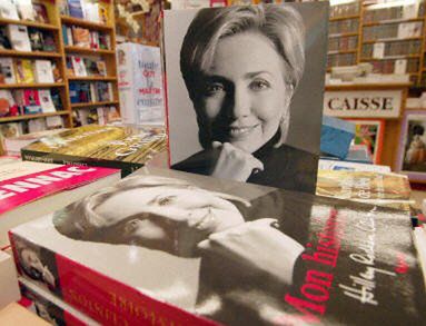 Chiński wydawca "poprawił" wspomnienia Hillary Clinton