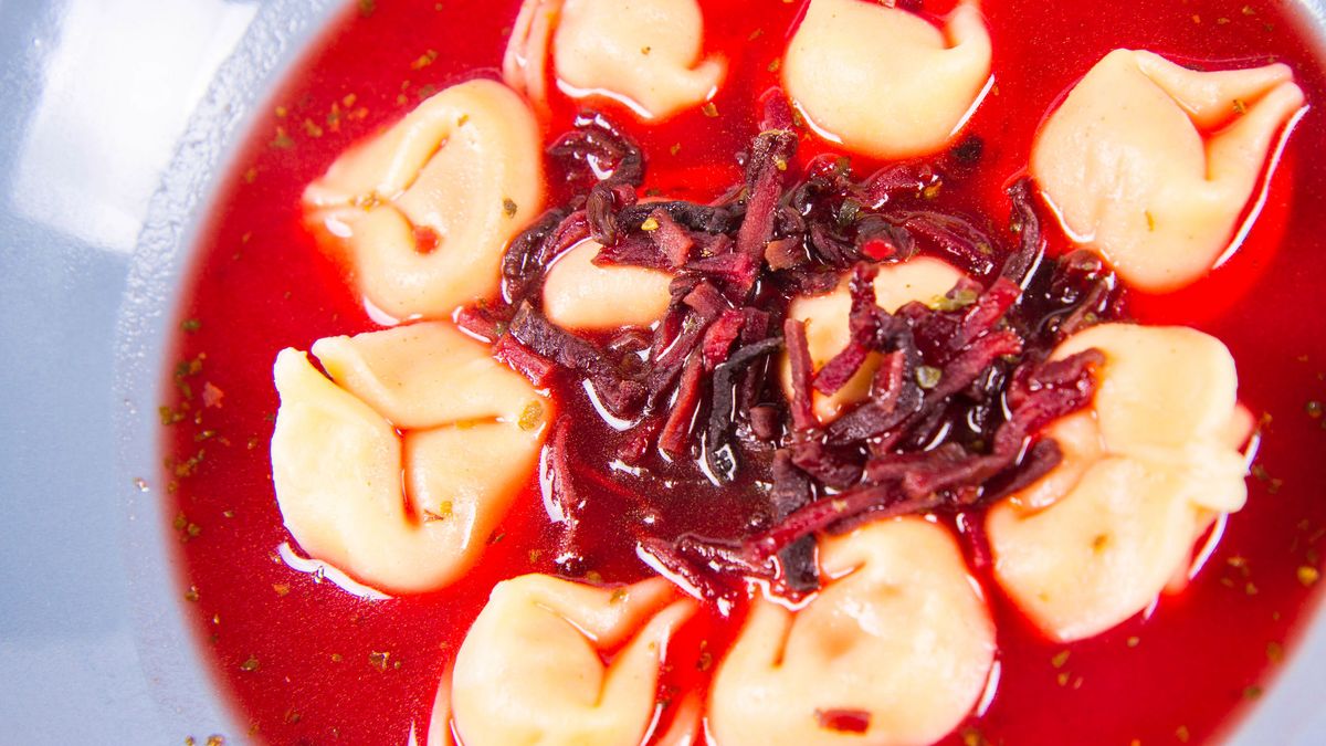 Tradycyjne uszka z grzybami. Podaj do wigilijnego barszczu