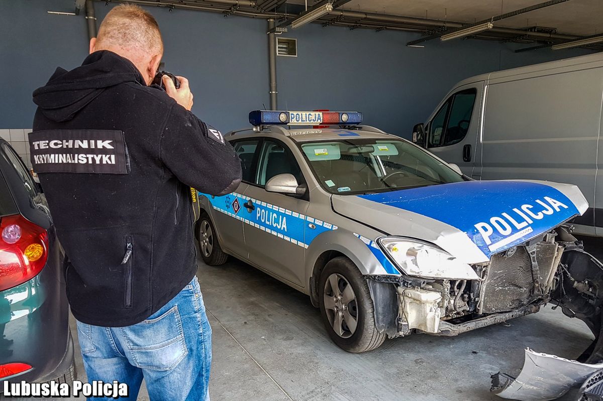 Nie zatrzymał się do kontroli. Policja zatrzymała go po pościgu i strzałach