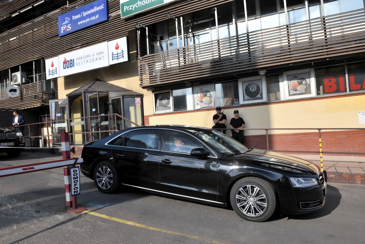 "Fakt": "Premier czekał dwie godziny na prezesa". Mamy odpowiedź