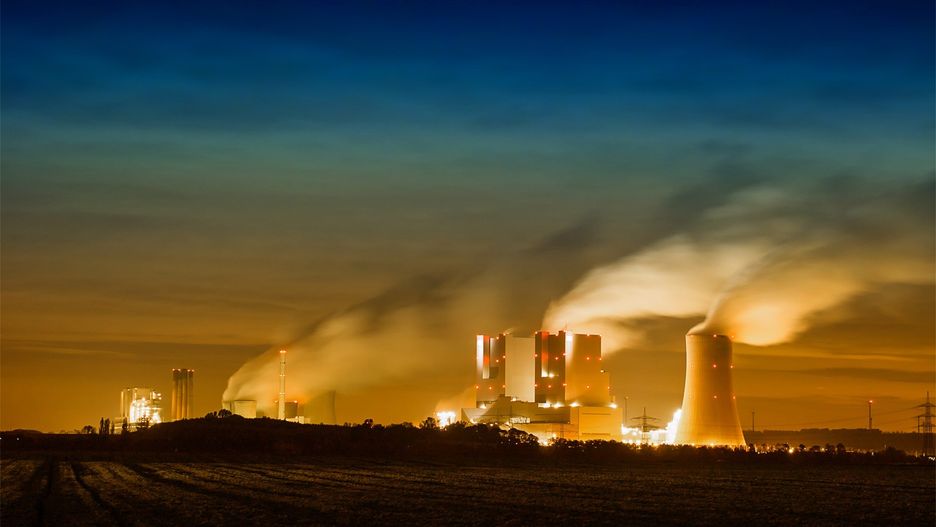 Dostęp do ropy naftowej gwarantuje państwu bogactwo i szacunek sąsiadów