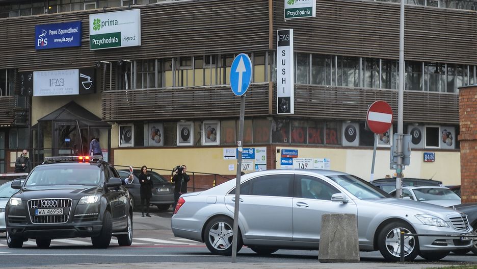 W siedziba PiS przy Nowogrodzkiej kolejne spotkanie na szczycie
