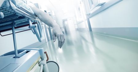 ”Białą mafię” napisał z bezsilności i złości. Patrząc na cierpienia ojca, który na szpitalnym łóżku zwijał się z bólu