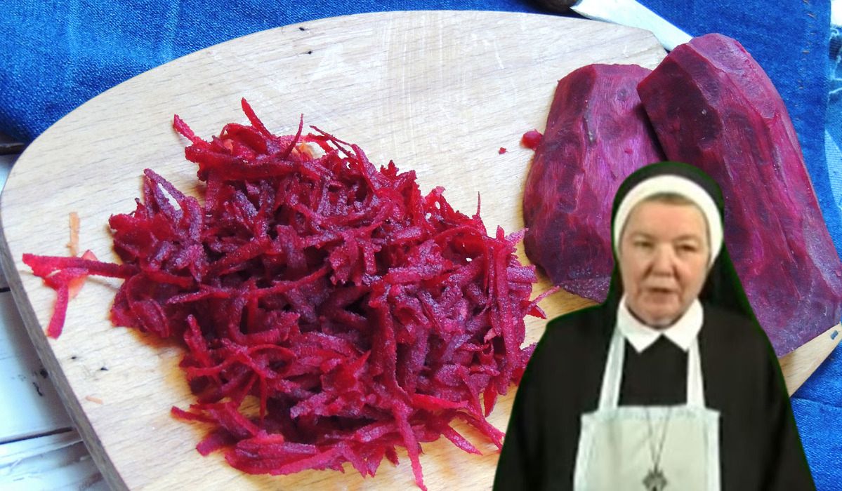 Przepis na tarte buraczki - Pyszności; Foto Canva.com i kadr z materiału na kanale YouTube Wydawnictwo WAM