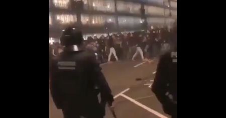 Hiszpania. Zamieszki w Barcelonie. Kilkadziesiąt osób rannych [WIDEO]