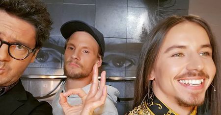 U "Kuby Wojewódzkiego" Michał Szpak i Sebastian Fabijański. Barwny ptak i "Cukier" dali radę