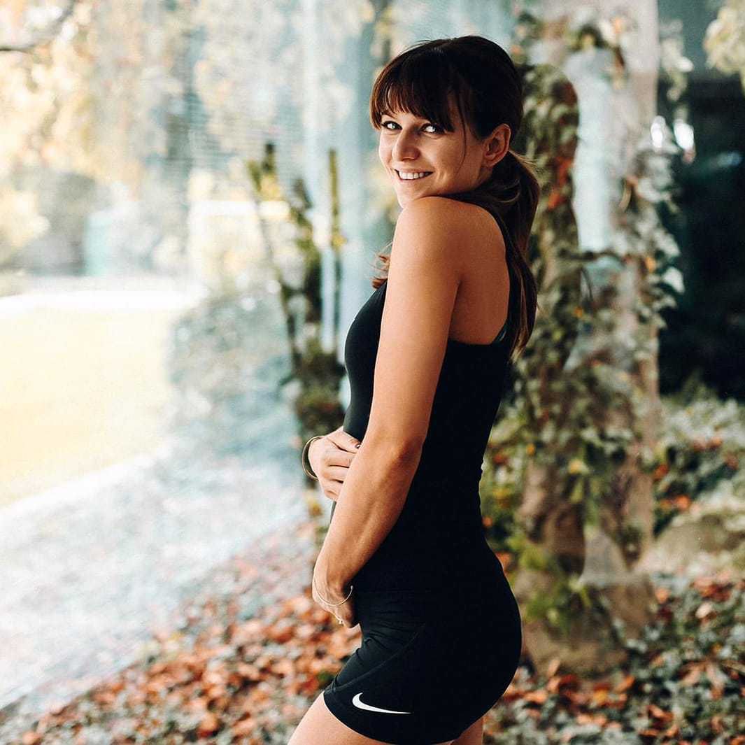 Anna Lewandowska z dużym brzuszkiem