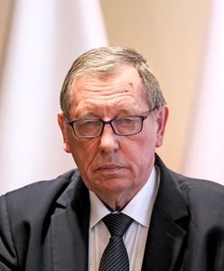 20 tys. złotych za 30 minut śpiewania. Znajomy ministra znów koncertuje za publiczne pieniądze