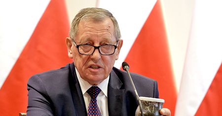 Poselskie emerytury. Rekordzista pobiera 7 424 zł