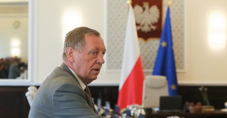 Minister Jan Szyszko potępi atak na operatora Polsatu?