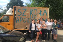 "Szkoła jest apolityczna". Licealiści nie chcą wozu organizacji antyaborcyjnych przed szkołą