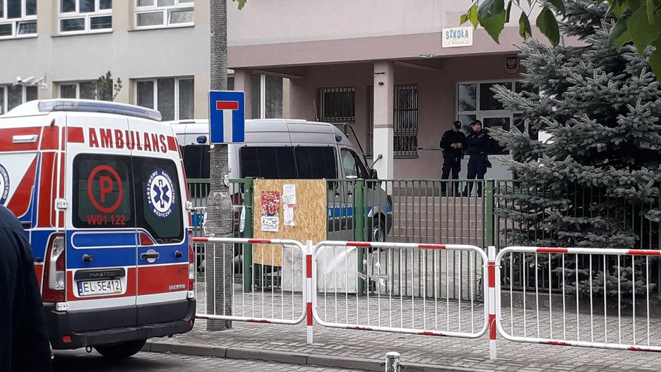 Do tragedii doszło w szkole podstawowej im. Króla Maciusia I w warszawskim Wawrze