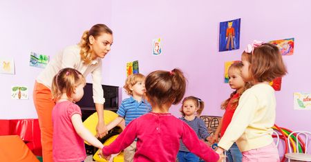 Dodatki nauczycielom w przedszkolach się należą, ale samorządy niechętnie je zapłacą