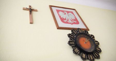 Odpowiedź ratusza ws. lekcji religii w szkole. Na katechezę nie ma mocnych