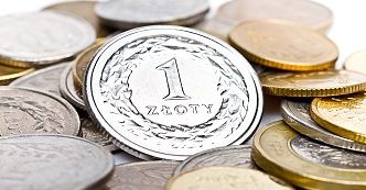 Czarne chmury nad złotym