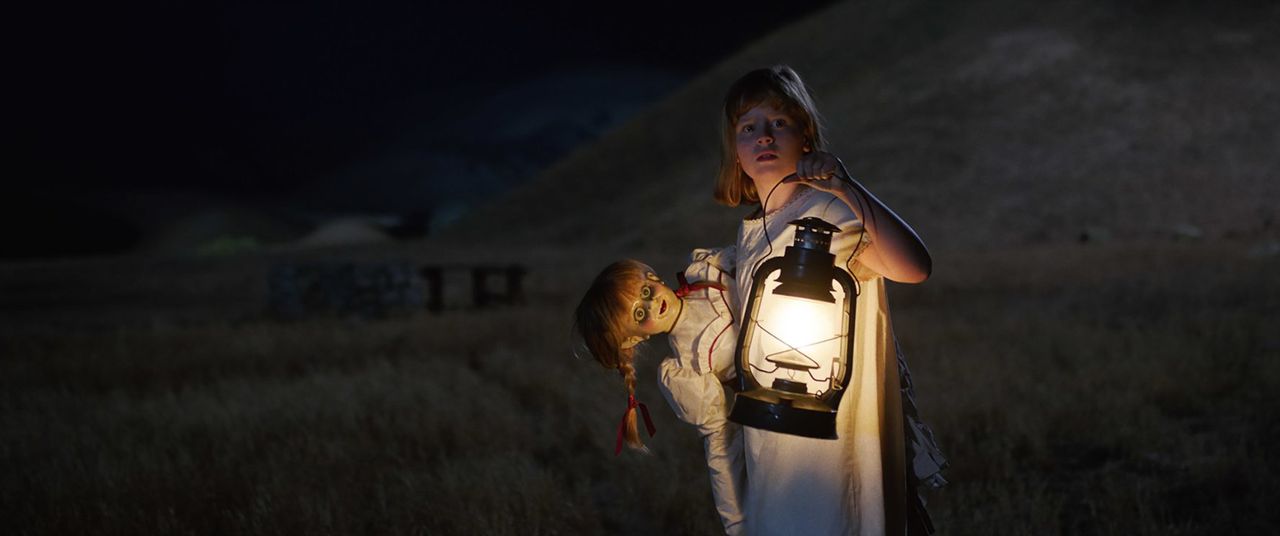 Czasem warto dać drugą szansę. Recenzja Blu-Ray "Annabelle: Narodziny zła"