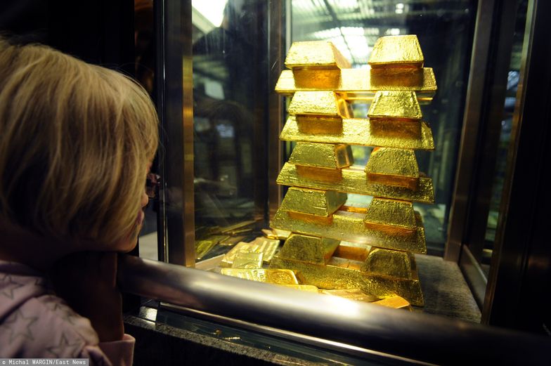 Blisko 100 ton złota trafiło do Polski z Banku Anglii.