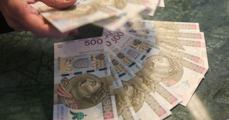 Oszustka wrobiła emerytów w kredyty na ponad milion złotych
