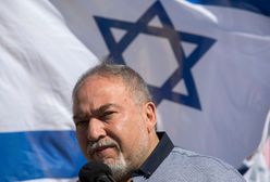 Izrael: Minister obrony narodowej podał się do dymisji. Koalicja rządowa osłabiona