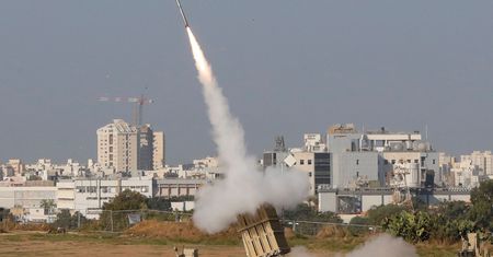Izrael wzięty na cel po śmierci terrorysty. Poleciało 50 rakiet