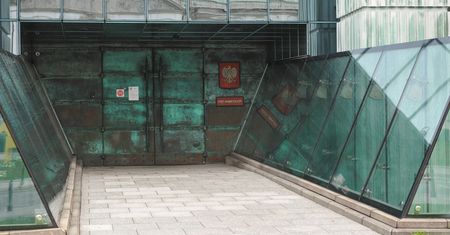 Protesty ws. wyborów parlamentarnych 2019. Sąd Najwyższy tłumaczy procedurę