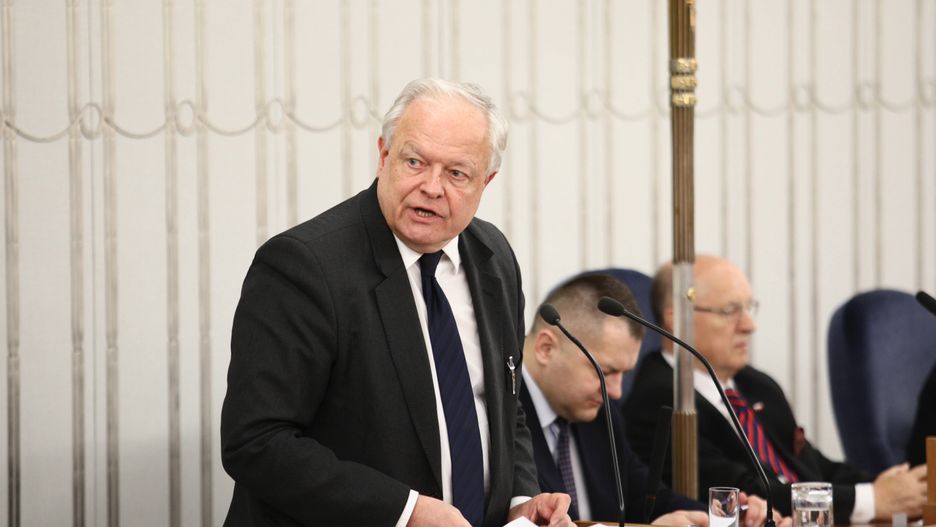 Prezes Izby KRS- u Stanisław Zabłocki w Senacie przy wznowieniu ustawy o Sądzie Najwyższym, autorstwa prezydenta Andrzeja Dudy.