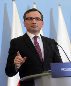 Sprawa radnego znęcającego się nad żoną. PO chce śledztwa pod nadzorem Zbigniewa Ziobry